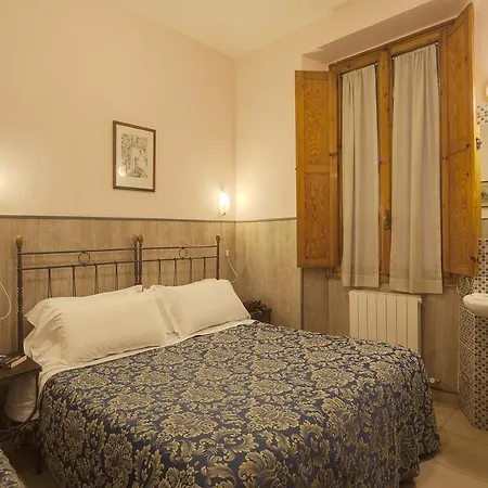 Fani Hotel 2*